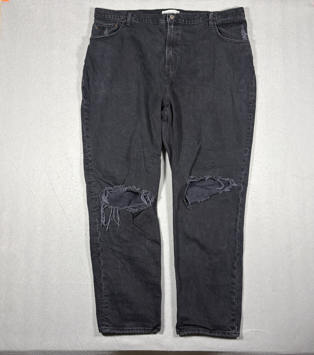 Abercrombie & Fitch Curve Love 90s Straight Ultra High Rise Distressed Jeans 35